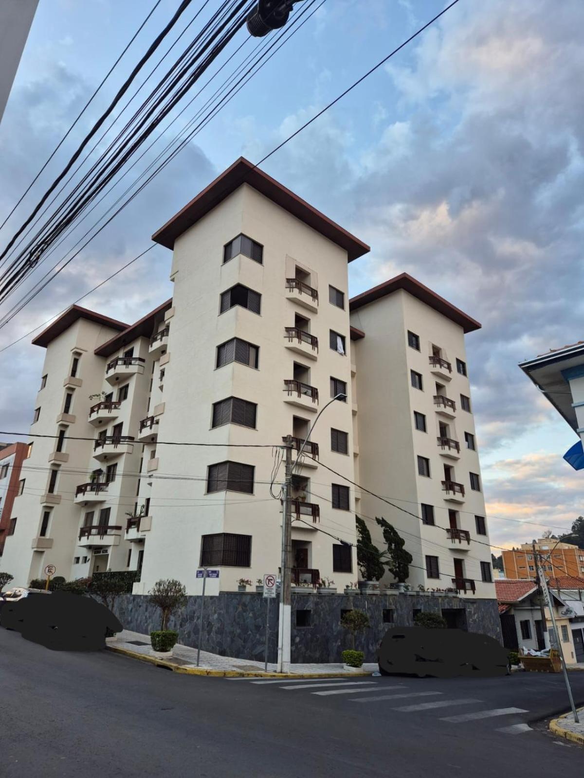 Apartamento Espacoso Na Serra, 3 Quartos E 1 Vaga De Garagem - Centro Serra Negra  Luaran gambar